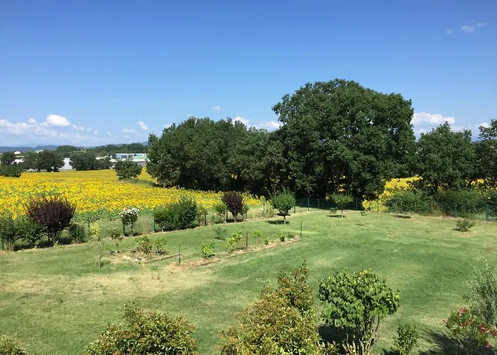 Lauralie Bed and Breakfast 4*